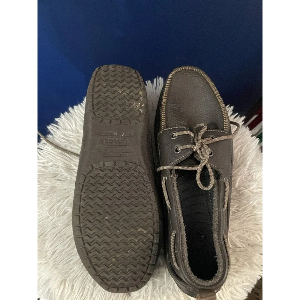 Crocs Mens Top Sider Dark Brown, Light Brown Accents  Size 8